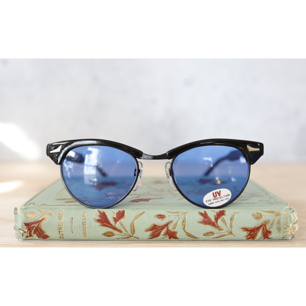 Vintage 1990s Cat Eye Sunglasses Korea Preppy Old Money Academia Rockabilly